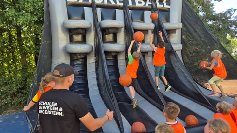 Basketball2